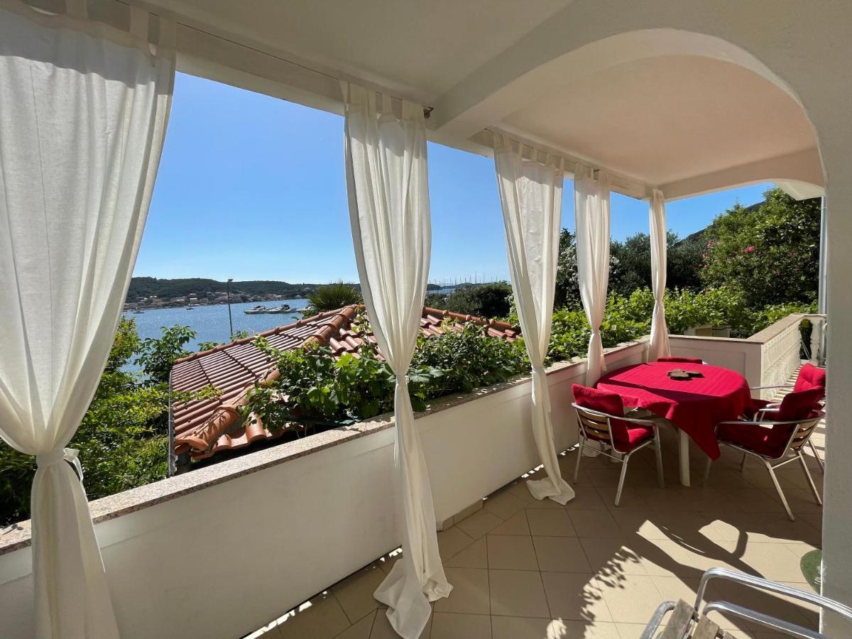 Apartments Anica Supetarska Draga Εξωτερικό φωτογραφία