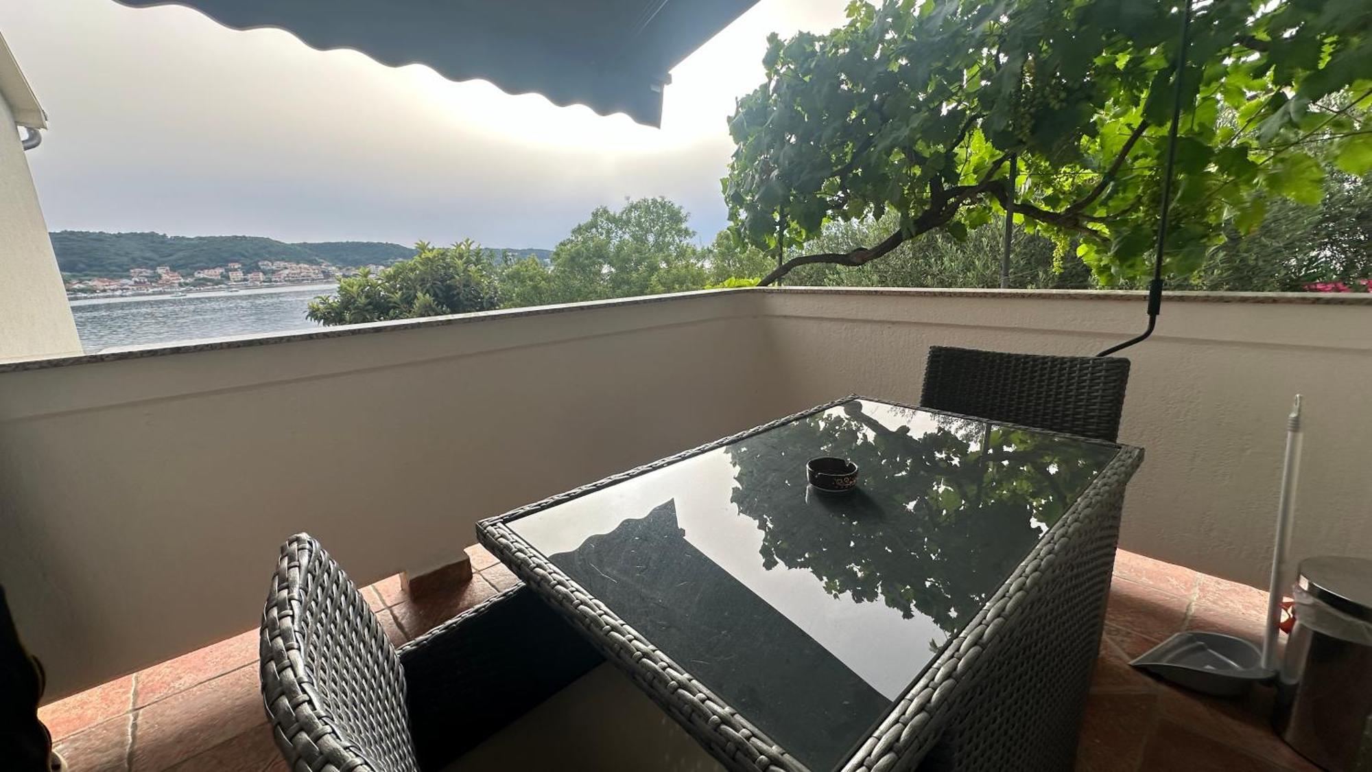 Apartments Anica Supetarska Draga Εξωτερικό φωτογραφία