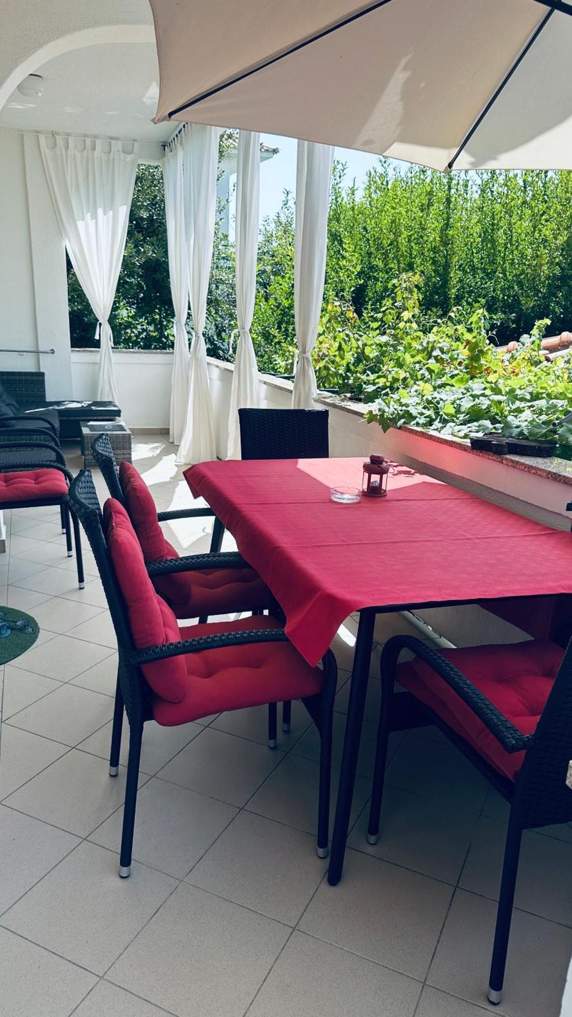 Apartments Anica Supetarska Draga Εξωτερικό φωτογραφία