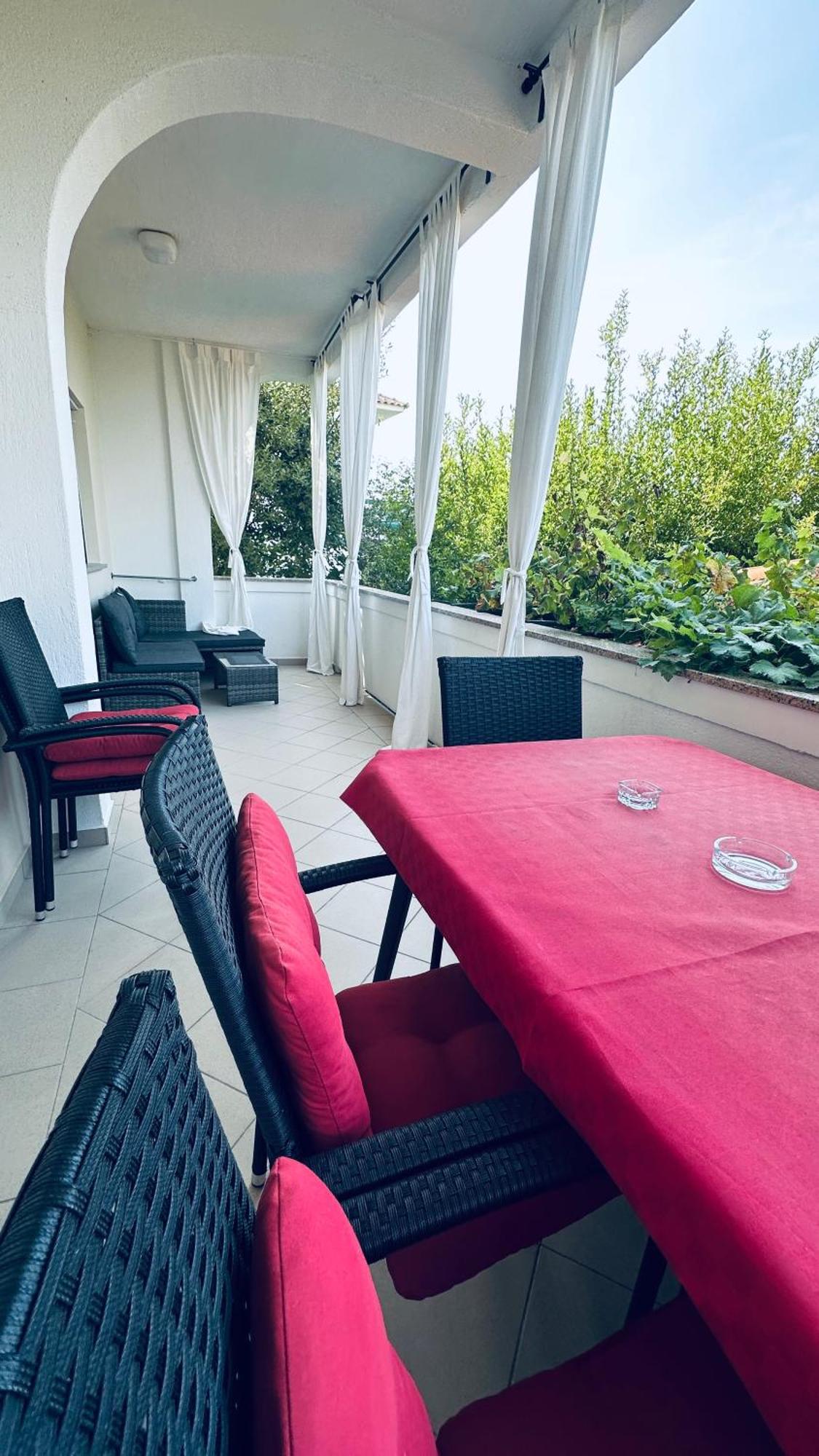 Apartments Anica Supetarska Draga Εξωτερικό φωτογραφία